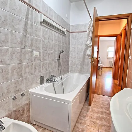 Garden Apartman *